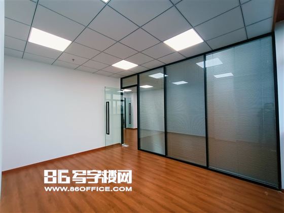  小基恩租借加盟佛罗伦萨，租借期附带买断条款  