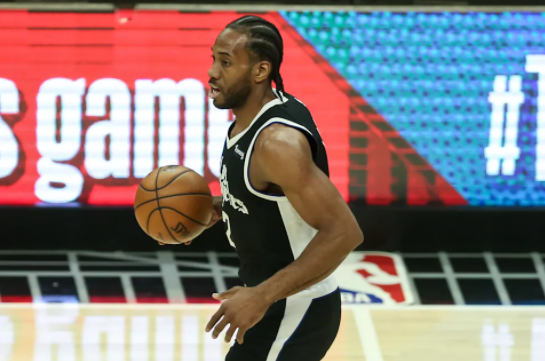 爱奇艺体育直播-NBA独行侠加时争议绝杀太阳终结对手八连胜登顶联盟引热议